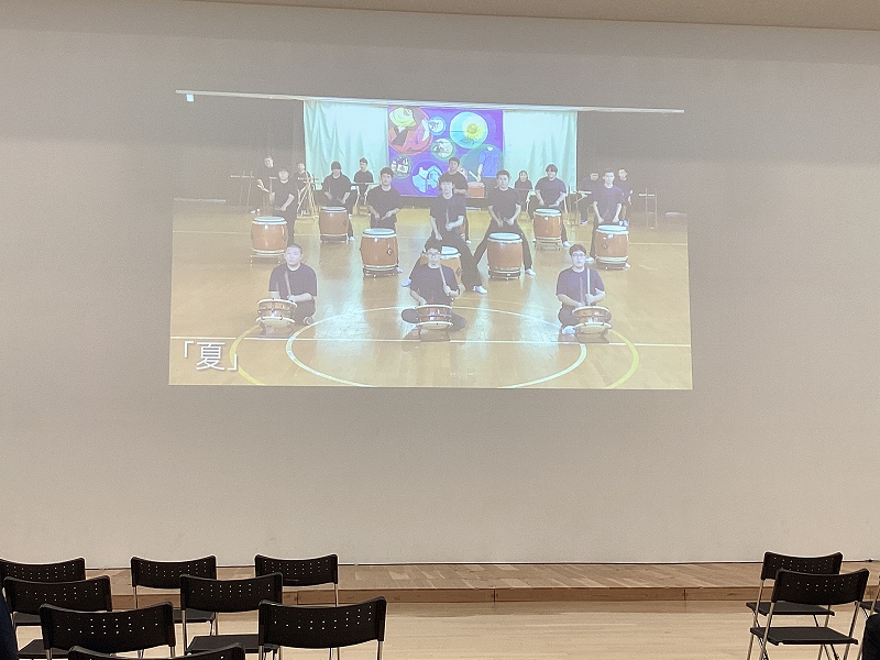 オンラインステージ発表の様子