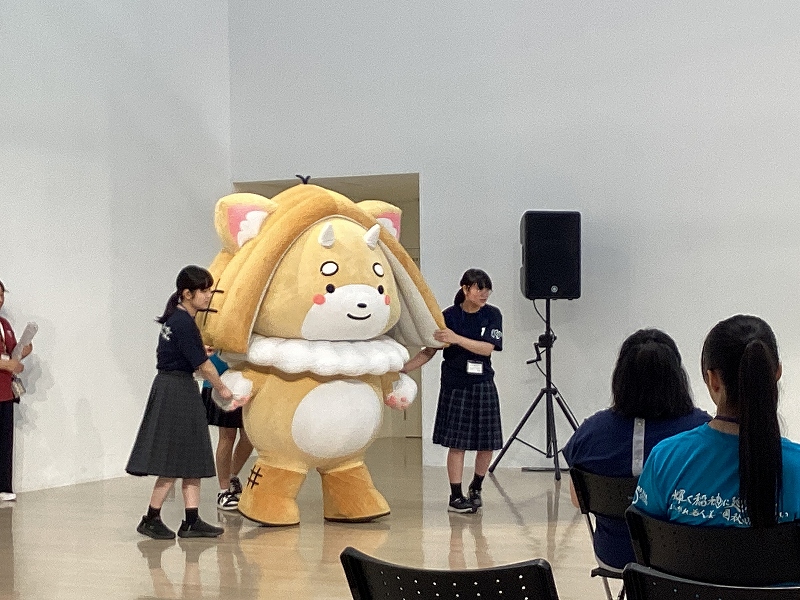 あきた総文2026キャラクター「あきたぽ」