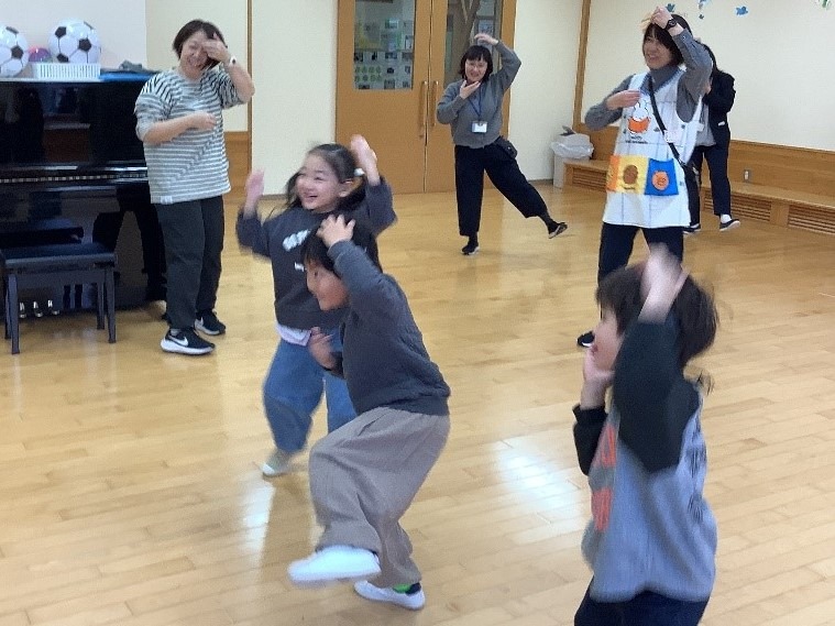 写真：幼稚部体操教室4