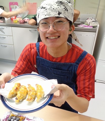 作ったパイと記念写真