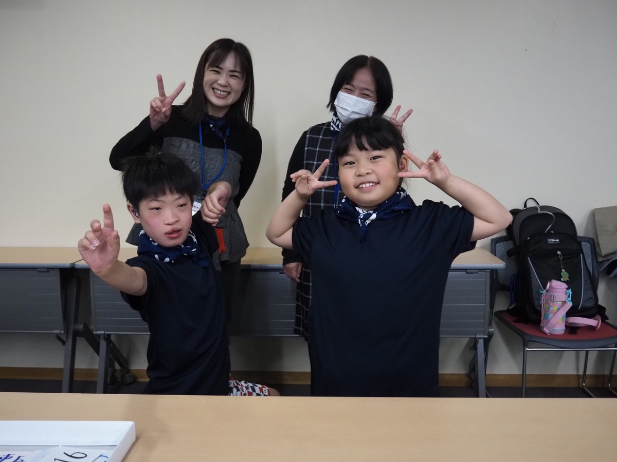 ランチランドで頑張った親子の写真