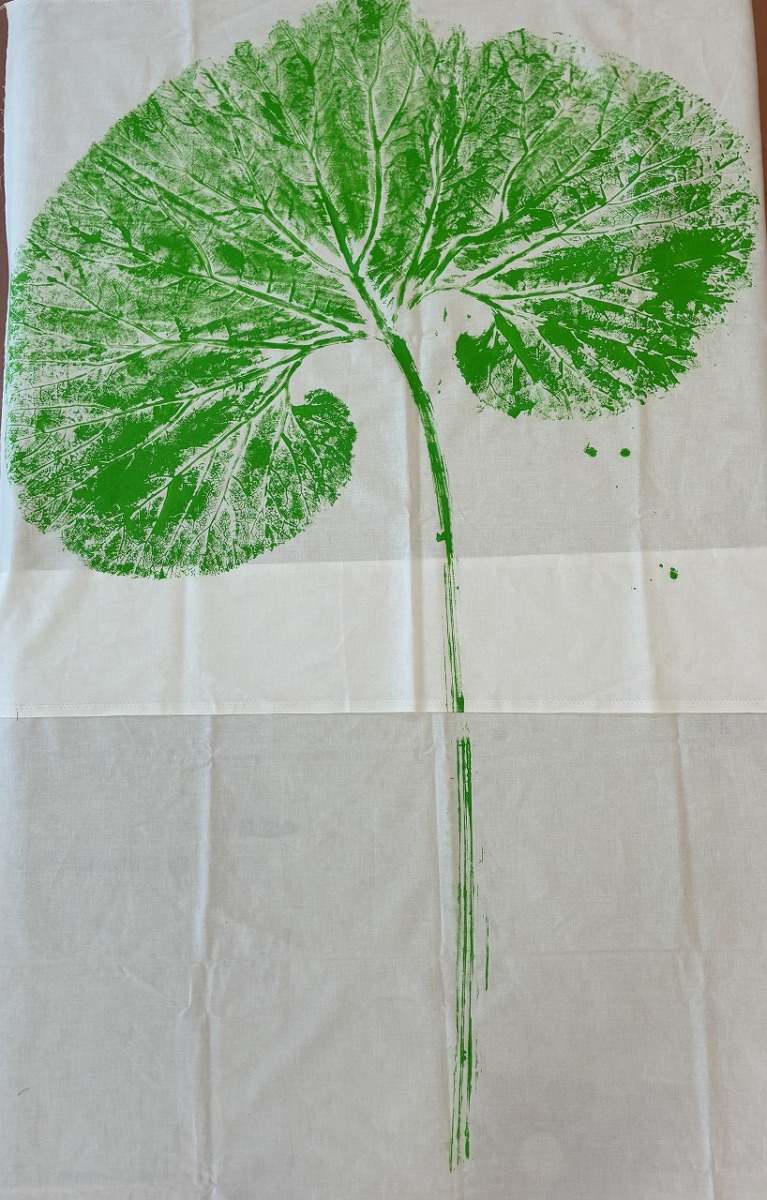 秋田ふき刷りの作品です。