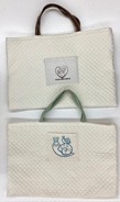完成した２つのトートバッグの写真