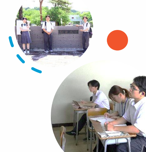 秋田大学校門前での記念撮影、模擬講義を受ける様子の写真