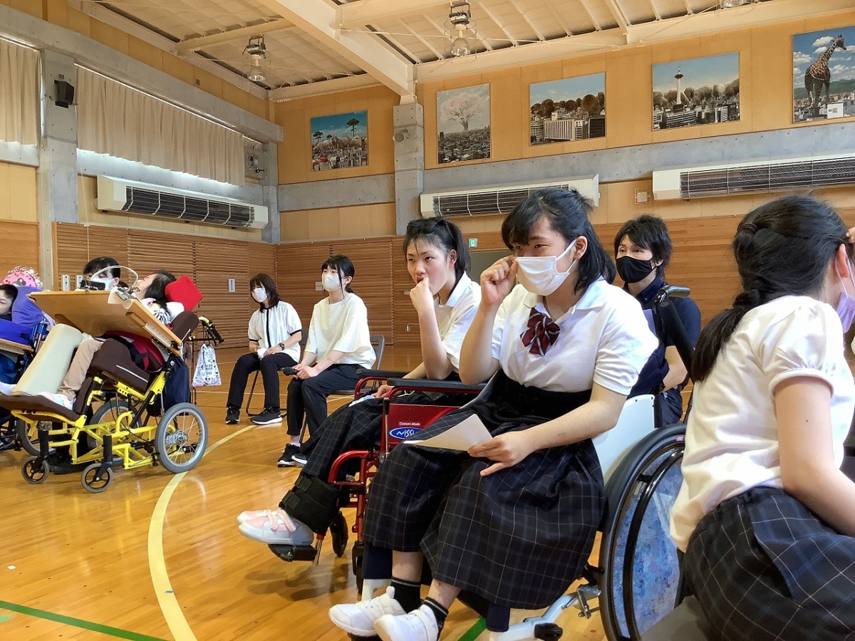 写真:放送委員会の発表