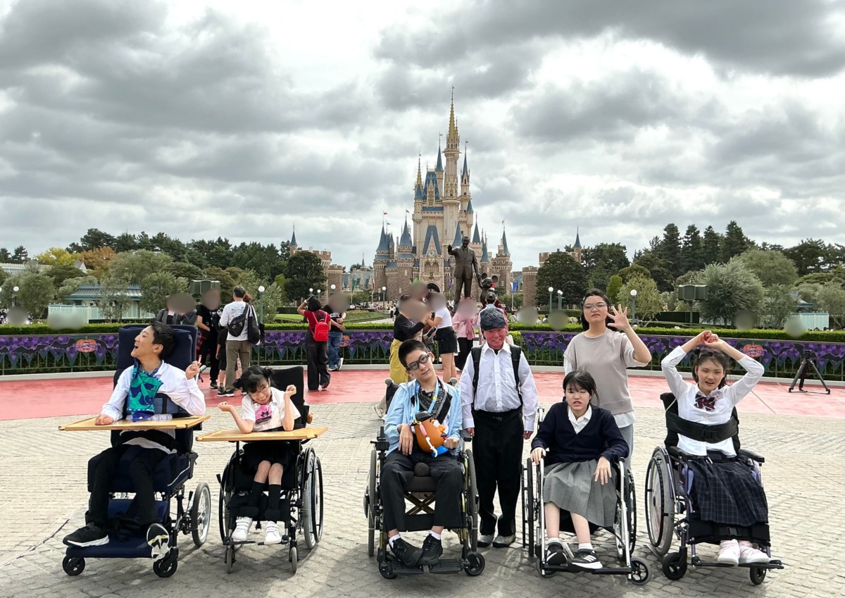 ディスニーランドに行きました