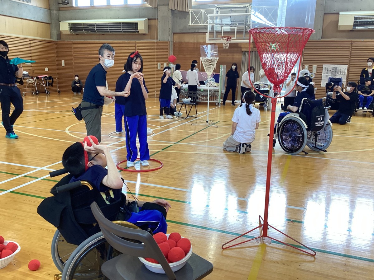 玉入れの様子
