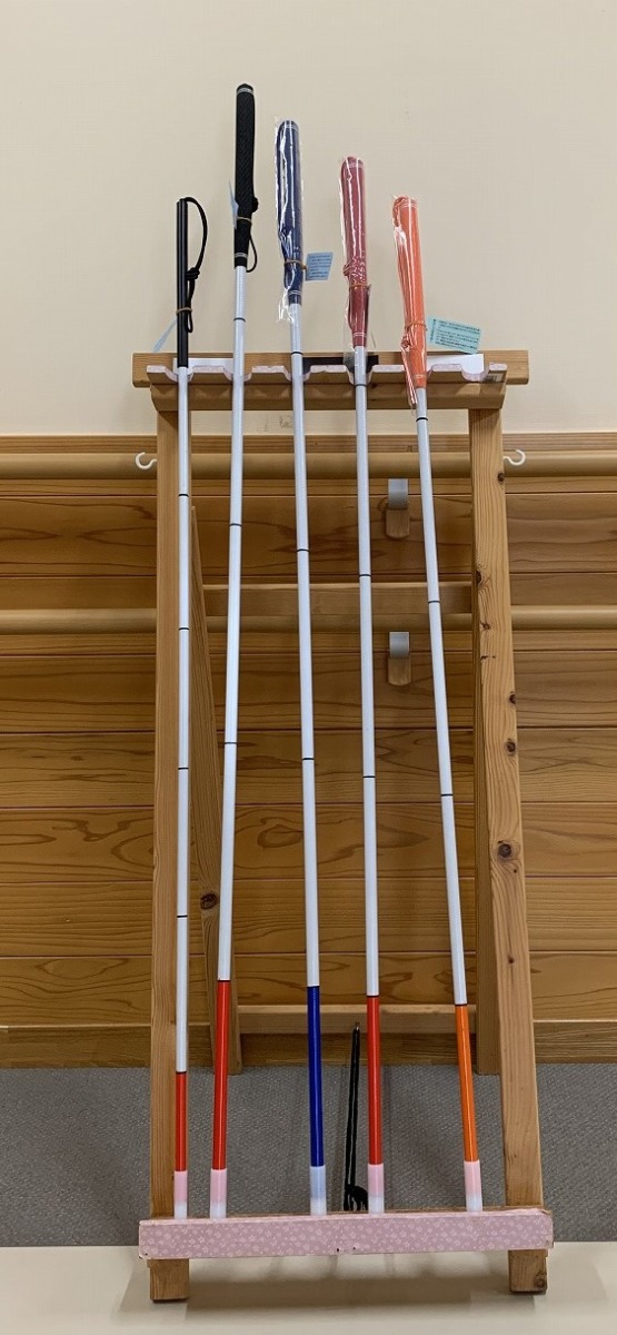 いただいた白杖5本