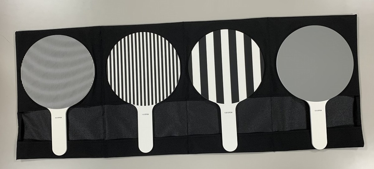 縞視標の視力表