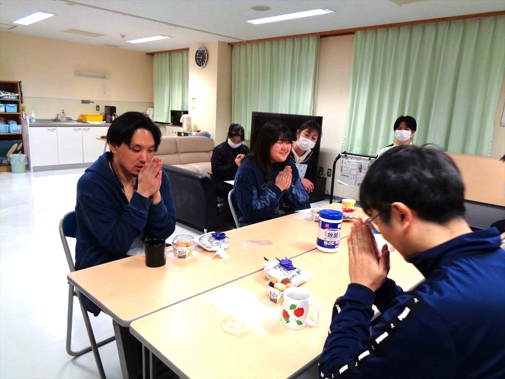 お菓子をいただきます