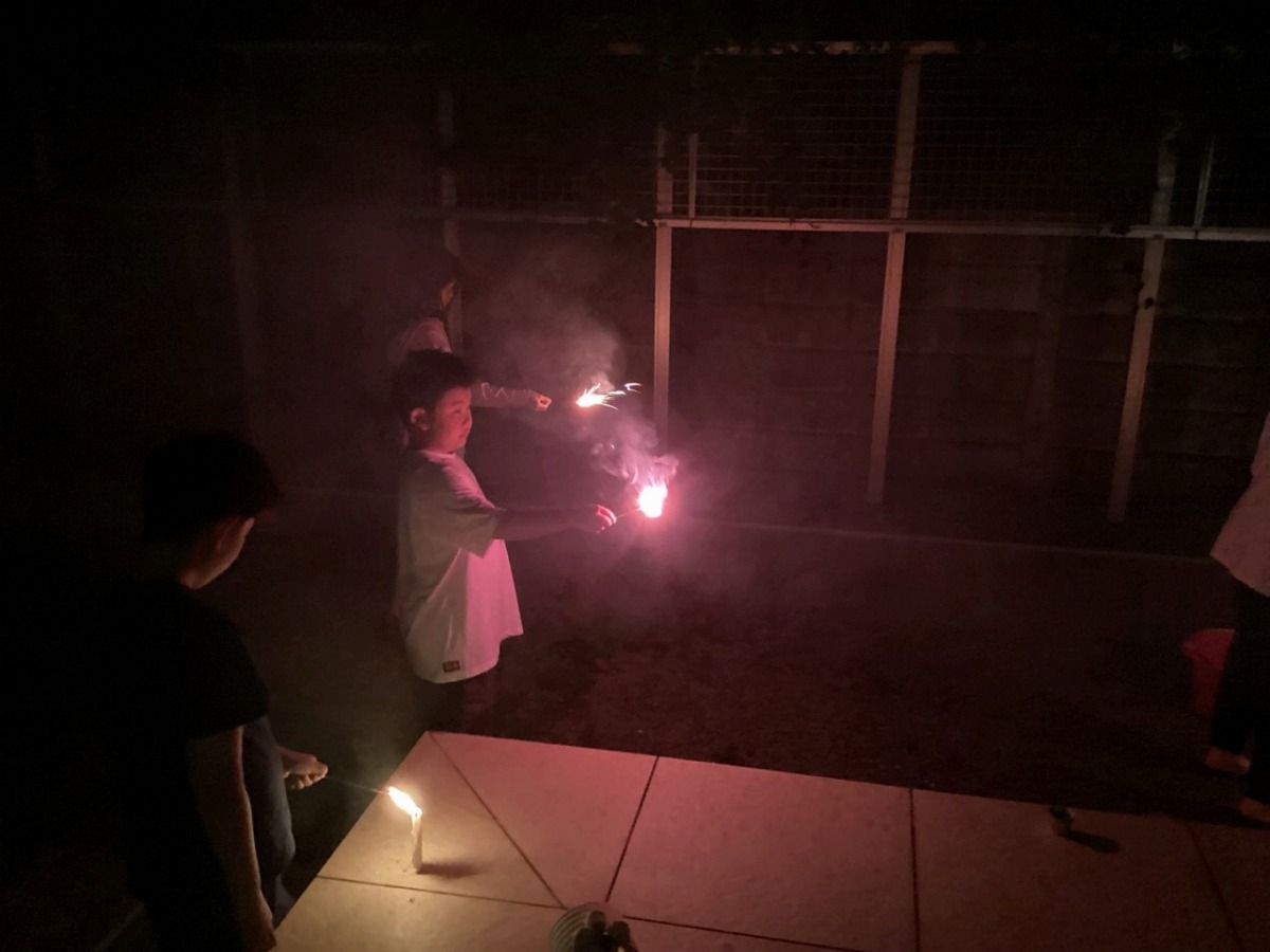 特文連会長賞「花火くるくる」